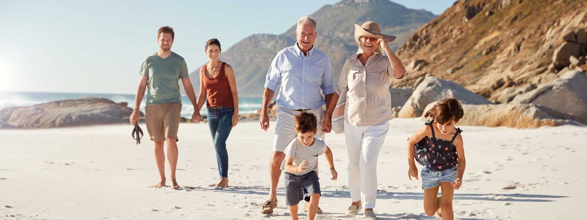 hero-family-at-the-beach